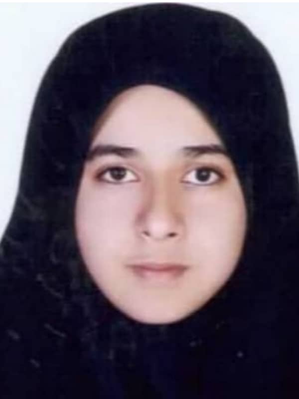 خانم زهرا خیراندیش