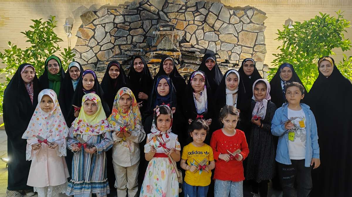 دورهمی عصرانه روز دختر ۱۴۰۳