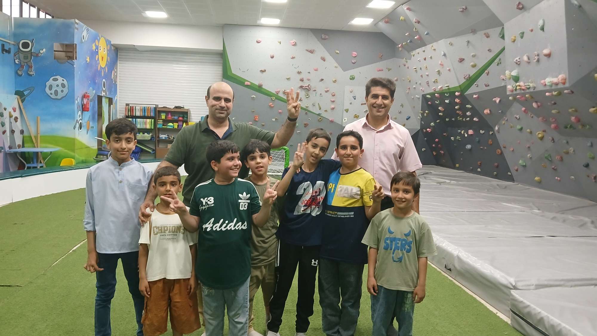 اردوی تفریحی پسران بوترابی در آریو پارک